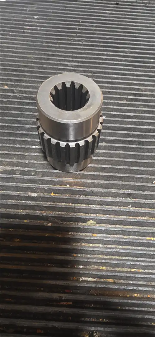 NEW PUMP SHAFT image 2