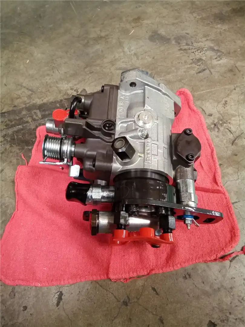 NEW INJECTION PUMP image 3