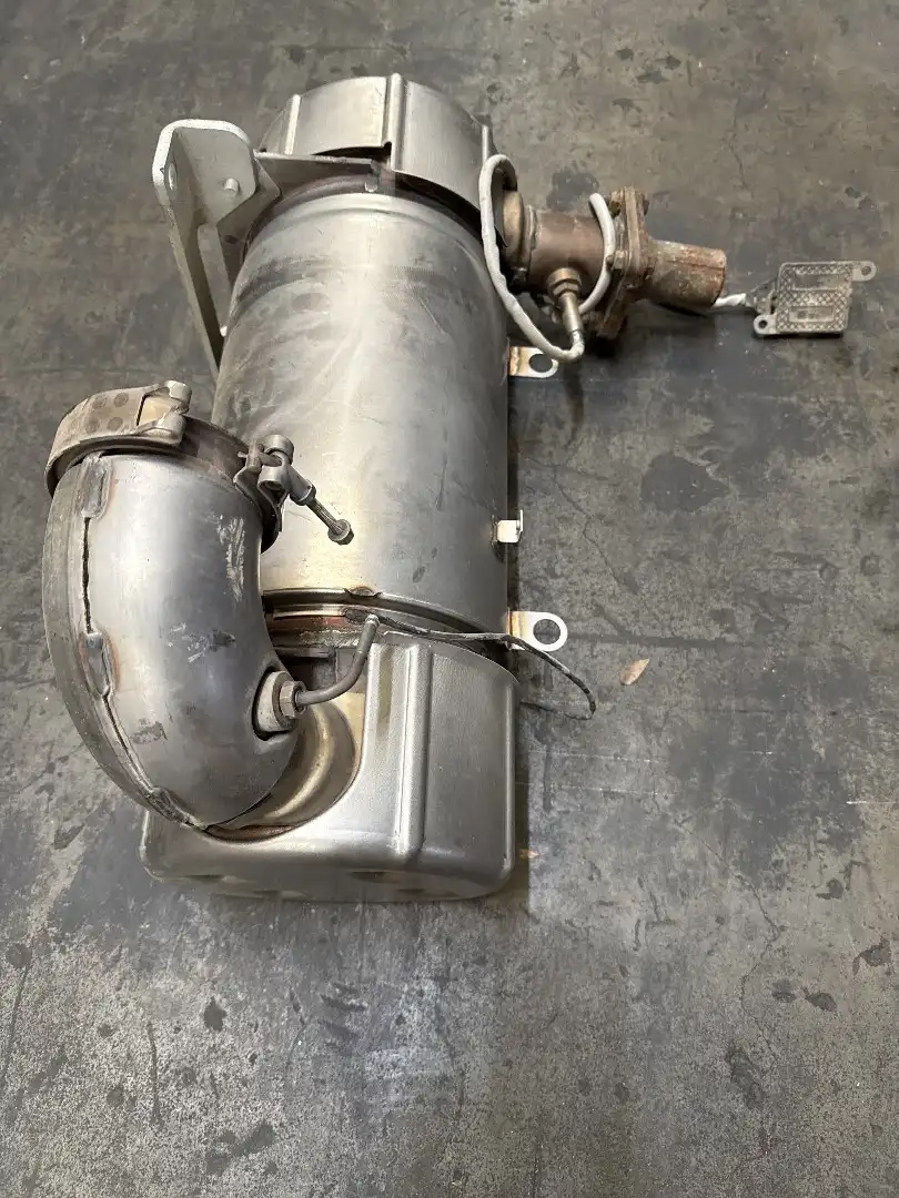 USED KUBOTA DPF image 3