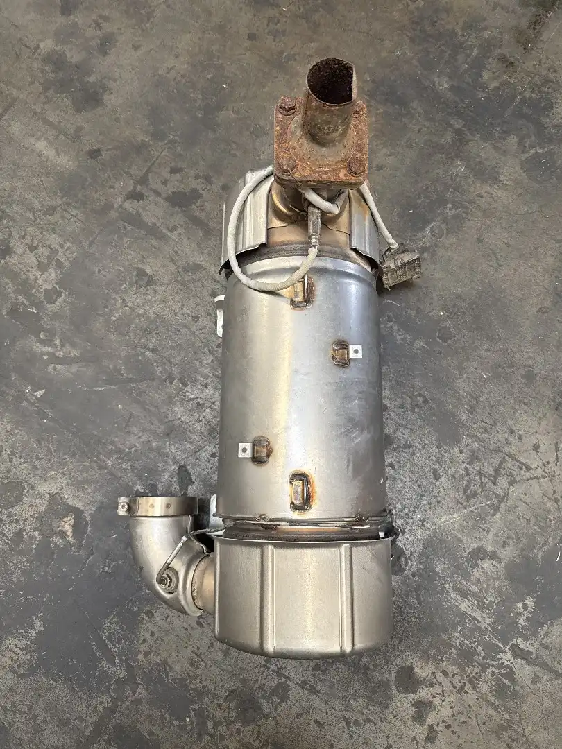 USED KUBOTA DPF image 4