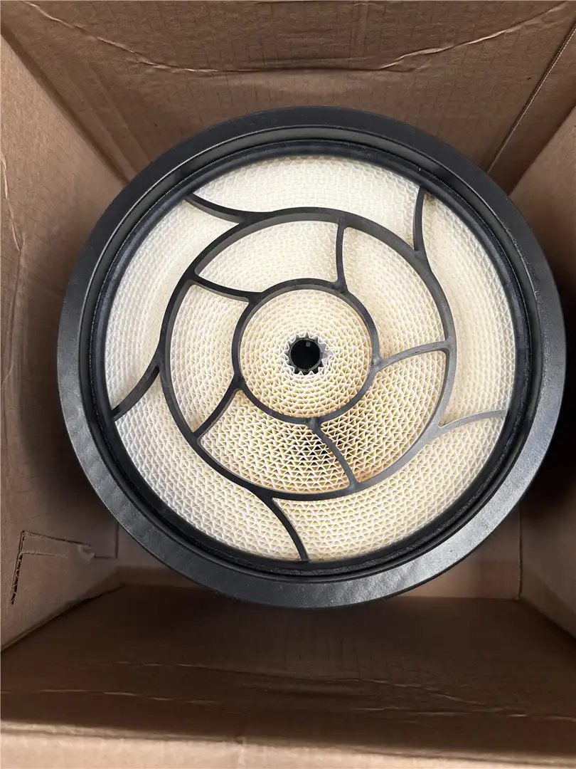 NEW AIR FILTER image 3