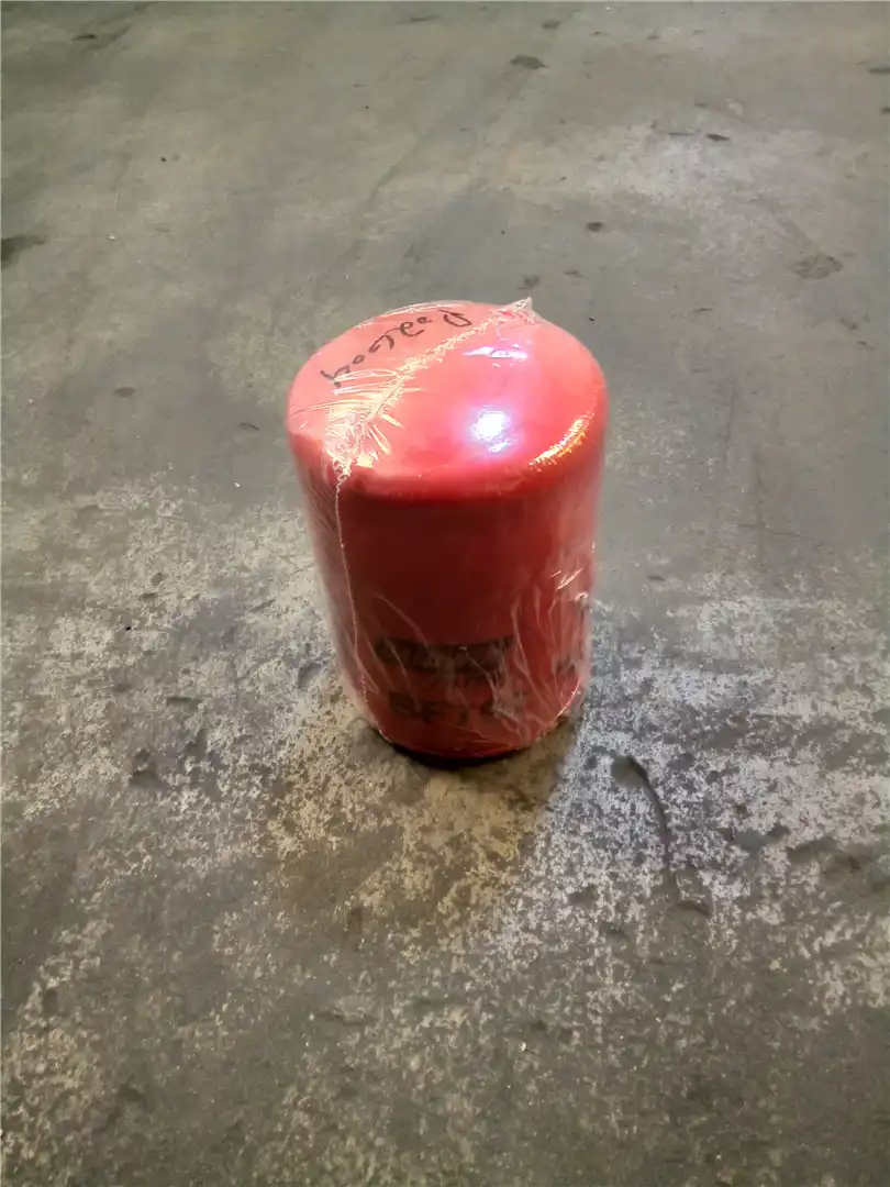 NEW FUEL FILTER image 2
