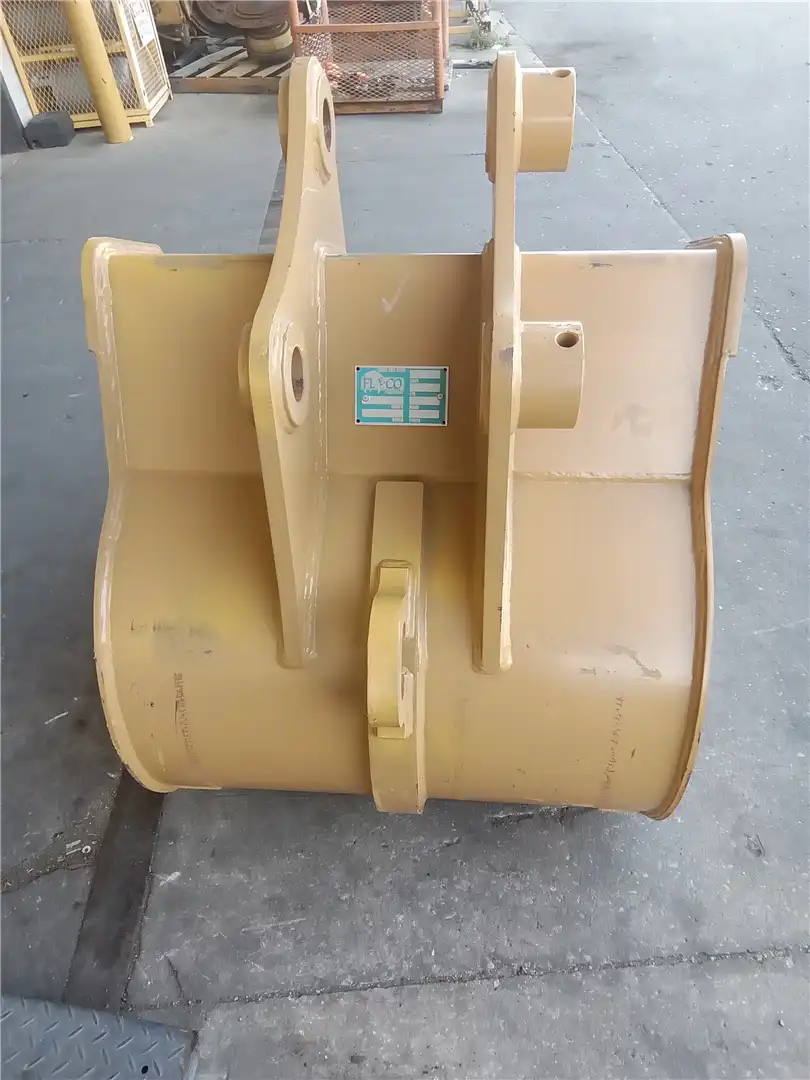 NEW 36 INCH BUCKET image 2