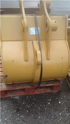NEW 36INCH BUCKET image 4