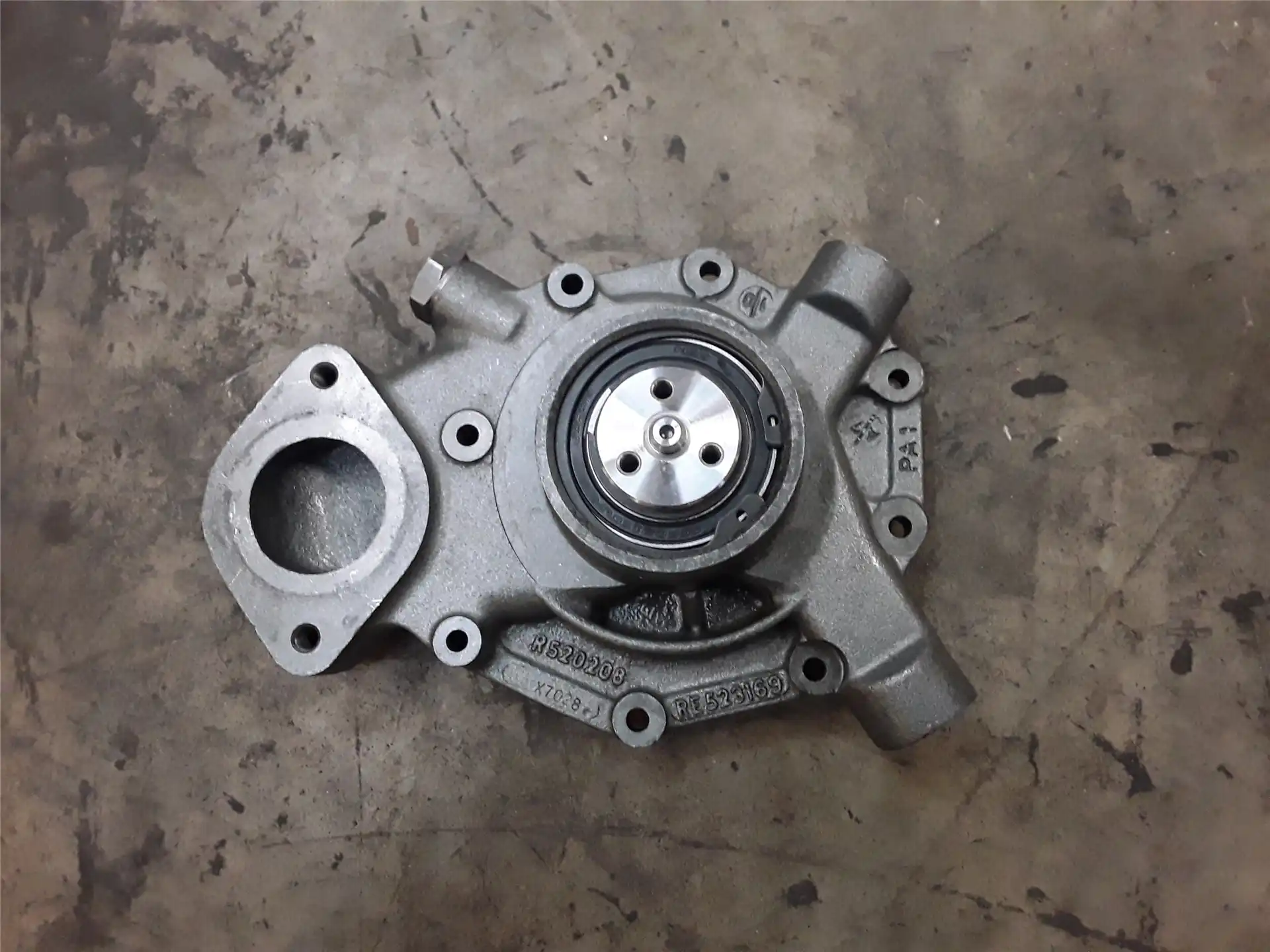 NEW WATER PUMP image 2