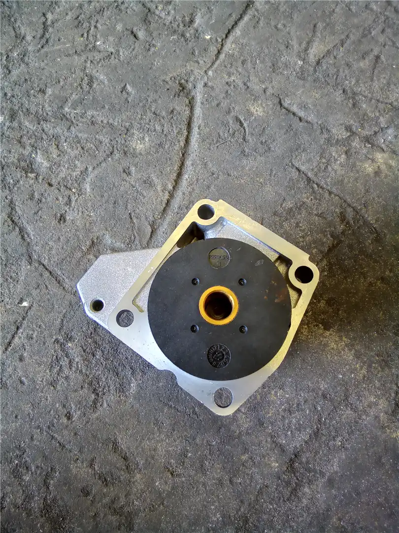 NEW WATER PUMP image 3