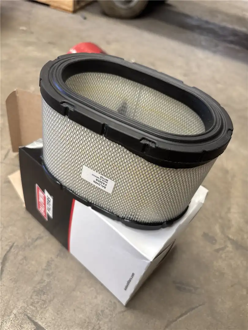NEW AIR FILTER image 3
