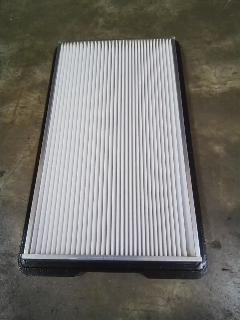 NEW CAB AIR FILTER image 2