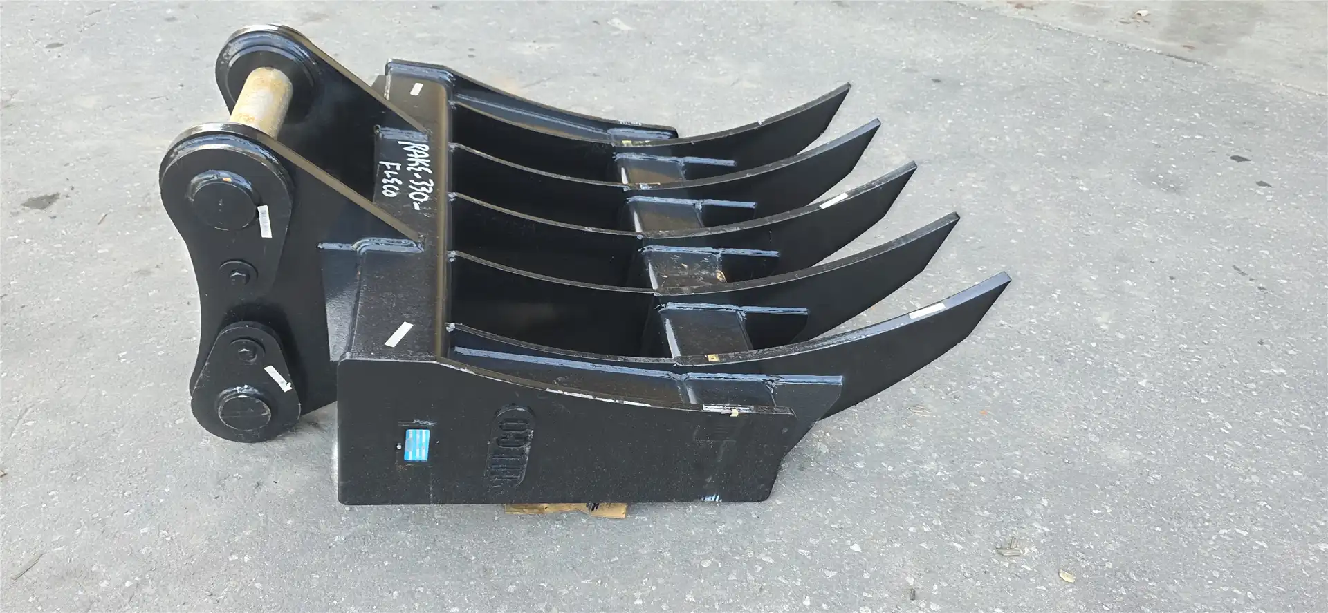 NEW 48INCH RAKE image 2