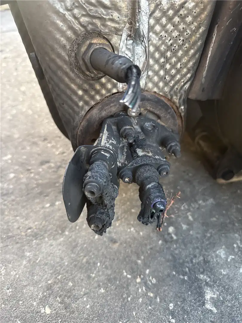 CORE EXHAUST image 3