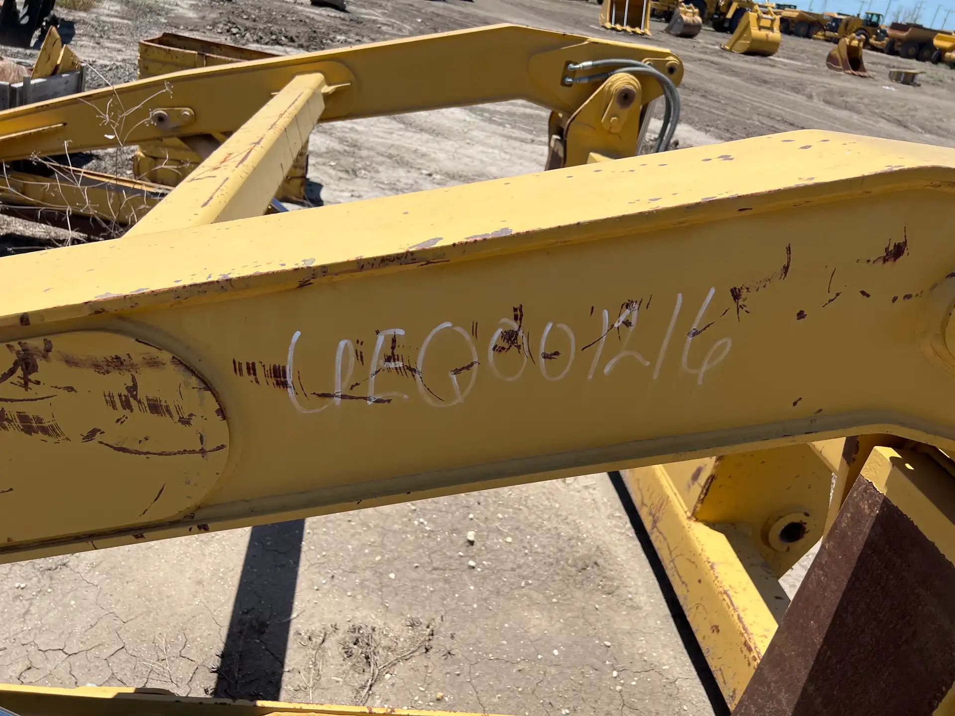 USED WICKER BRAND HYD. PIPE/POLE FORKS             MQ image 2