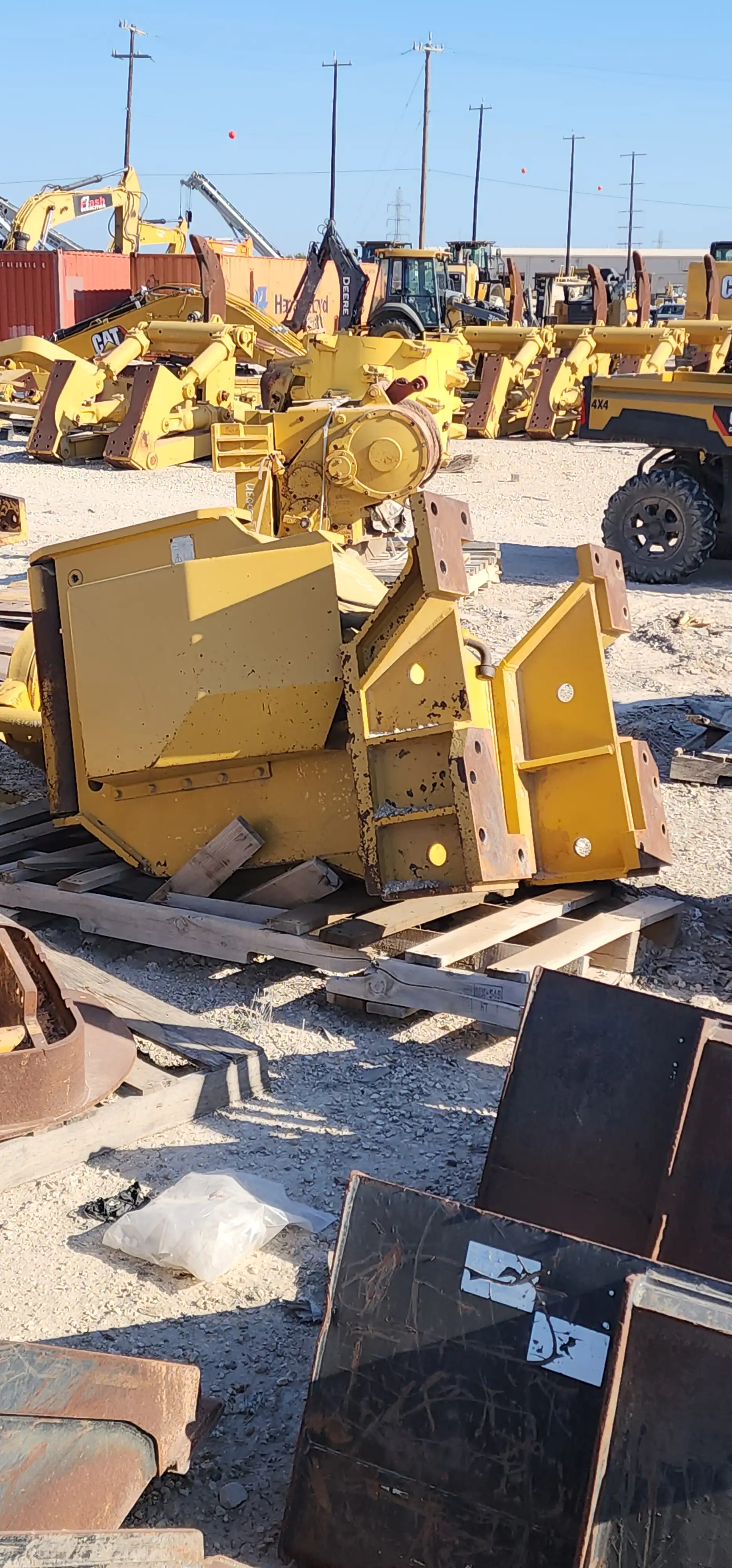 USED PACCAR PA140VS WINCH FOR D8T             MQ image 4