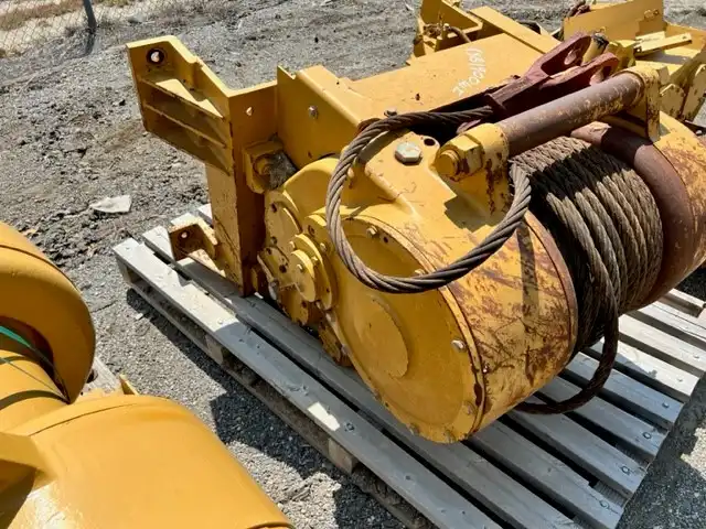 CAT D6T WINCH  BLH image 6