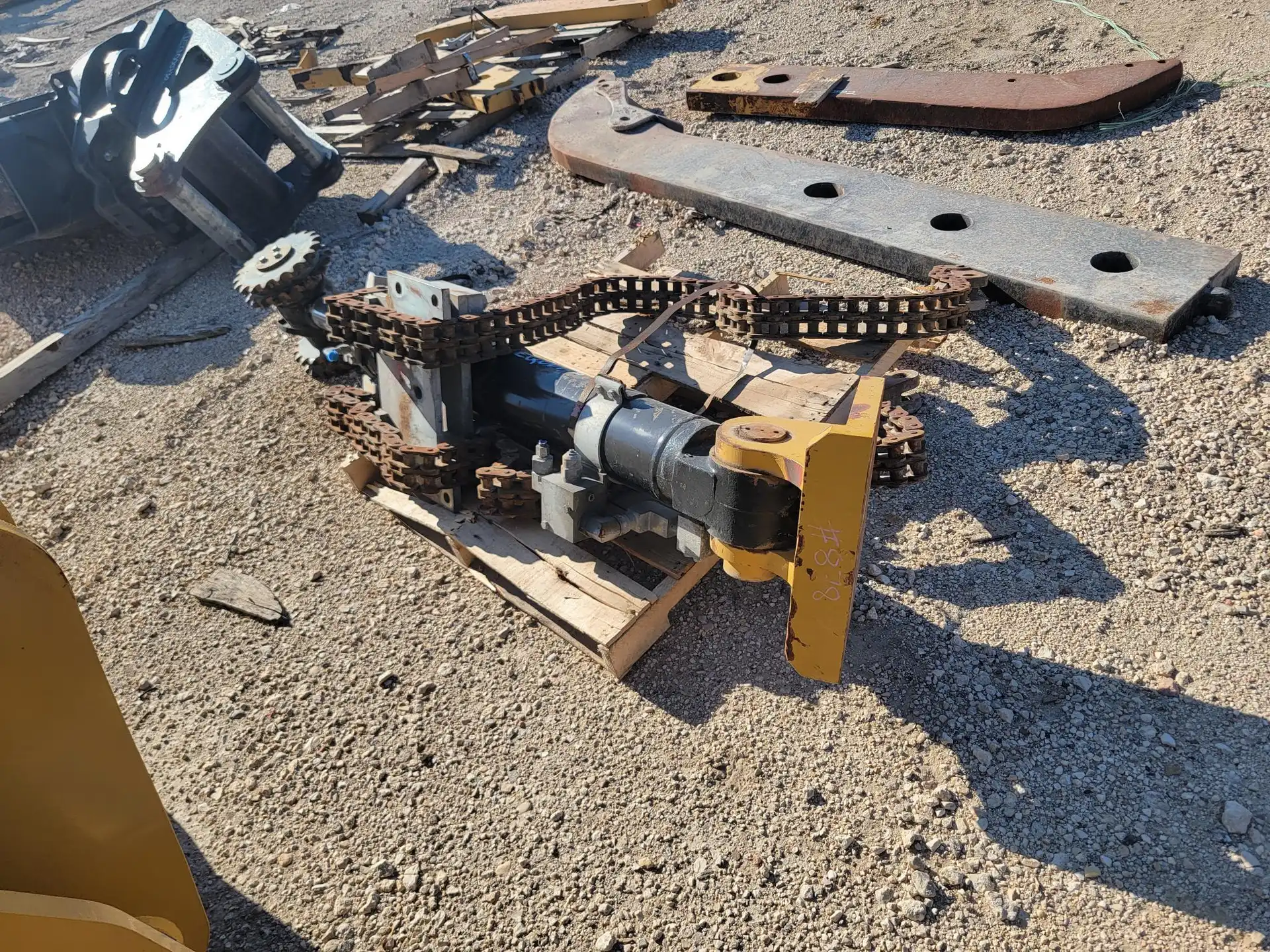 USED COUNTERWEIGHT REMOVAL GROUP              MQ image 4