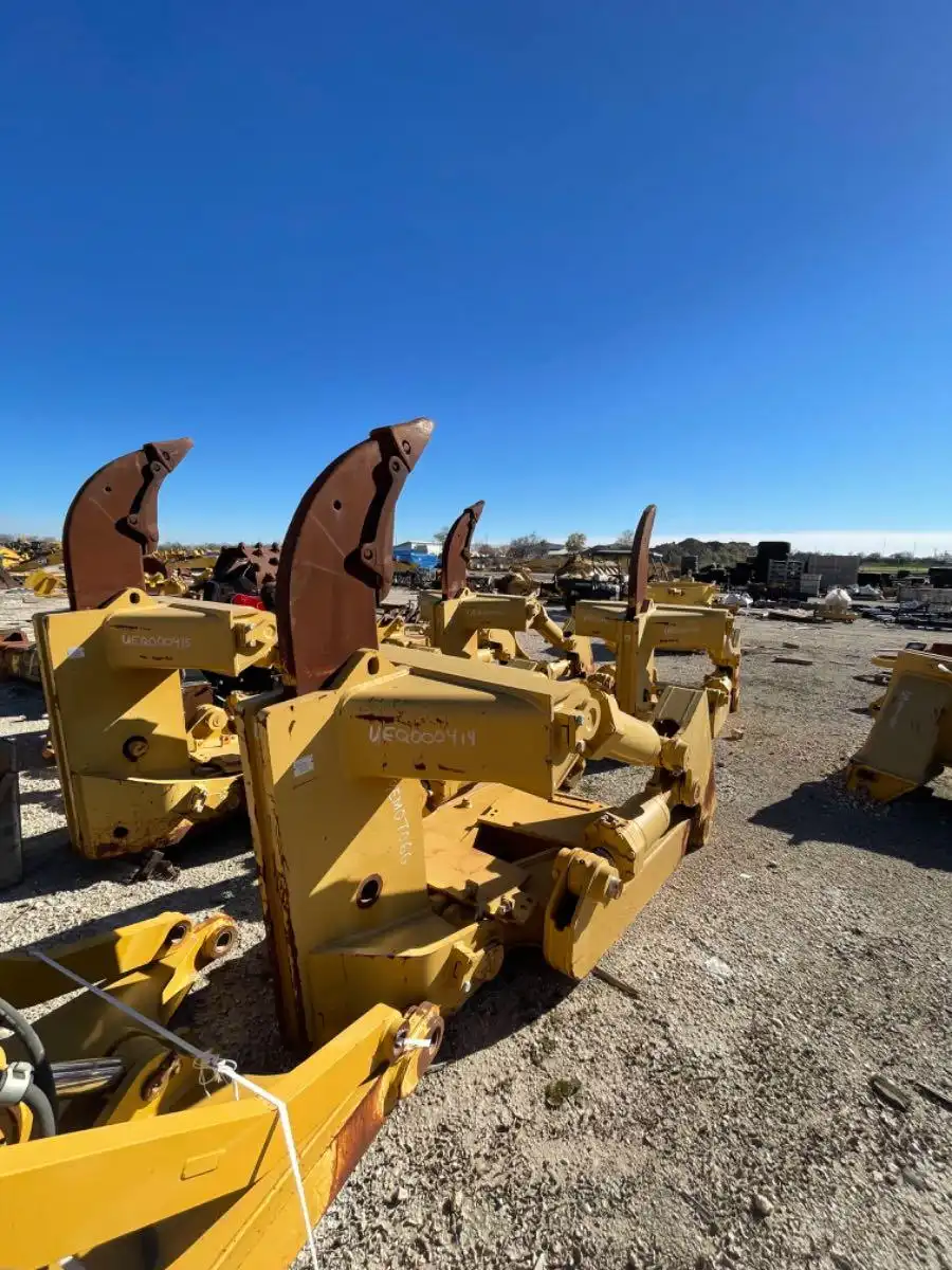 USED D8R/T SS RIPPER                    MQ image 4