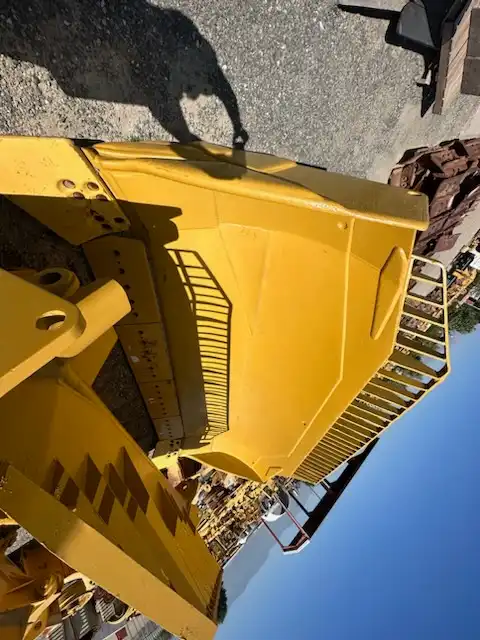USED D10T SU BLADE FACE           MQ image 4