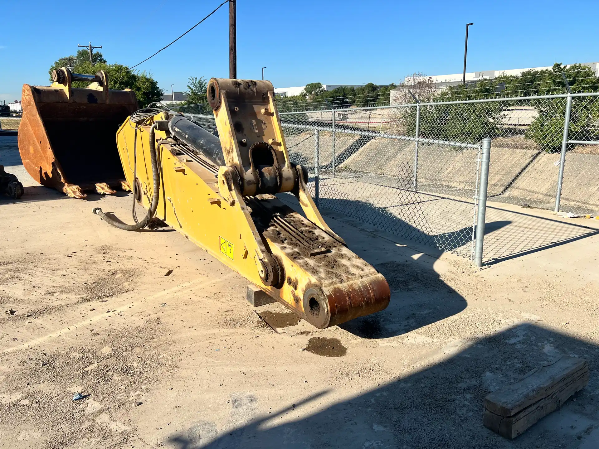 USED 14.4' REACH STICK  HB2 FAMILY PART#5876036  OR 6093773 OR 6144819               MQ image 3
