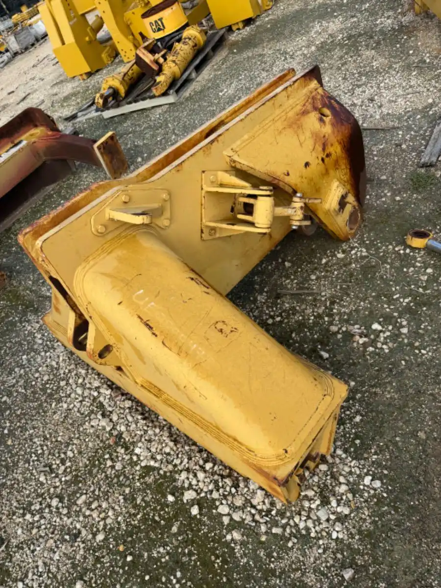 D10T SS RIPPER CARRAIGE ONLY                            KWK image 3