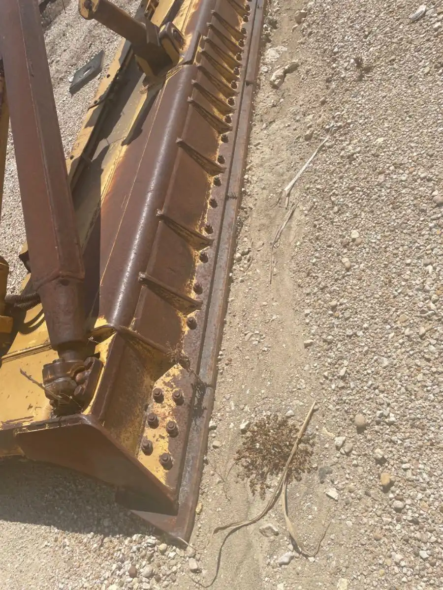 USED D6T ANGLE BLADE             MQ image 4