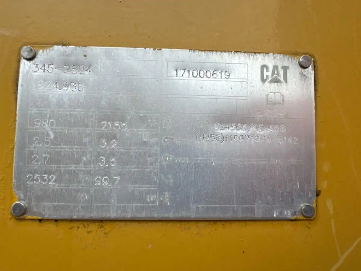USED 924/930K PIN ON BUCKET                       MQ image 5
