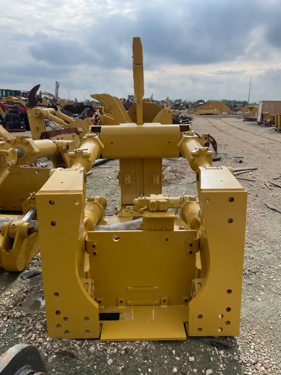 USED D8R SS RIPPER                        MQ image 6