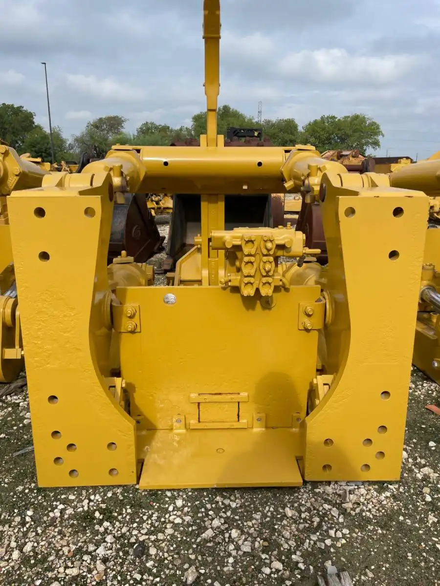 USED D8R SS RIPPER                    MQ image 8