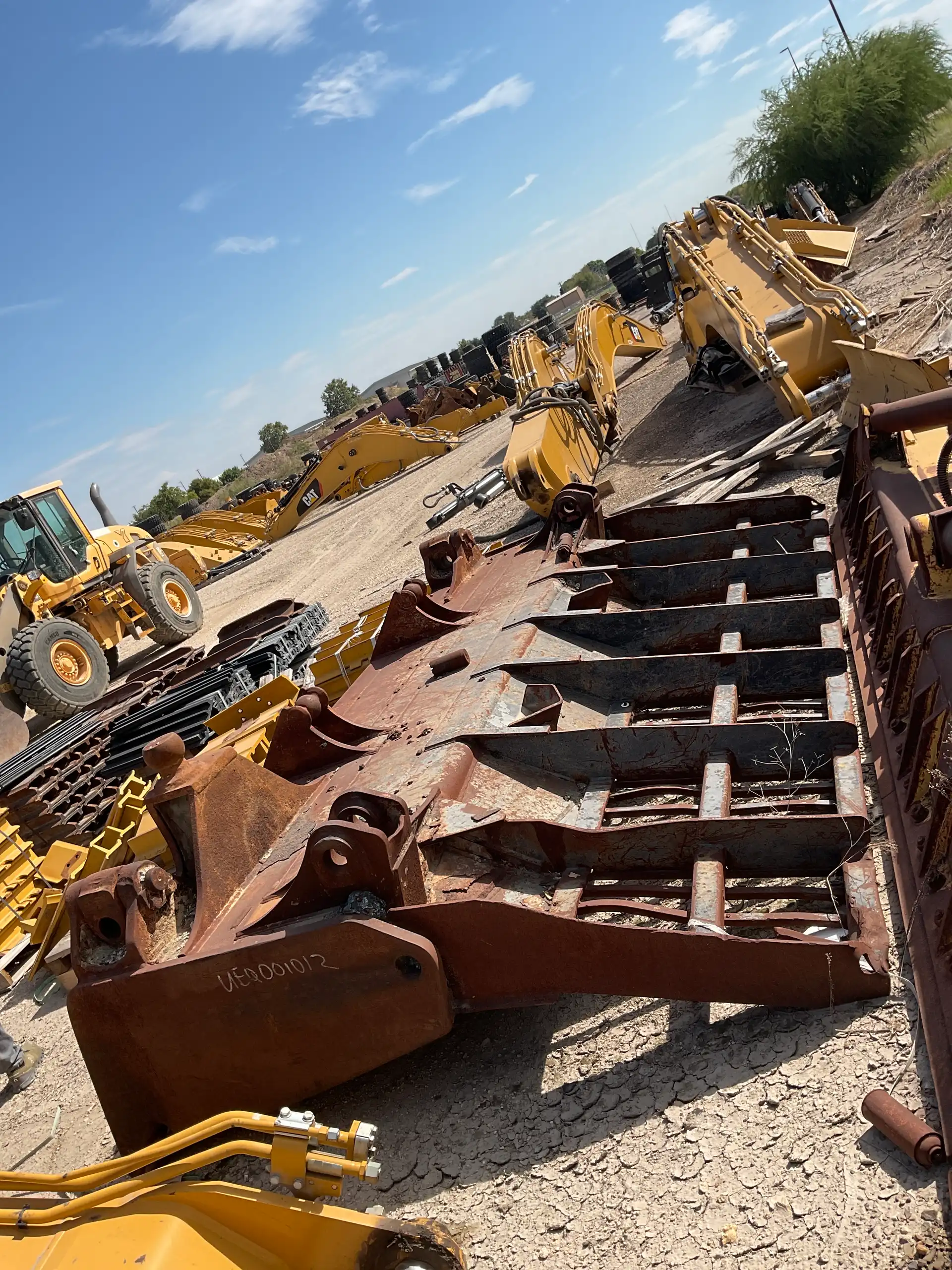 D8R/T SU BLADE WITH WASTE RACK NO PUSH ARMS       MQ image 3