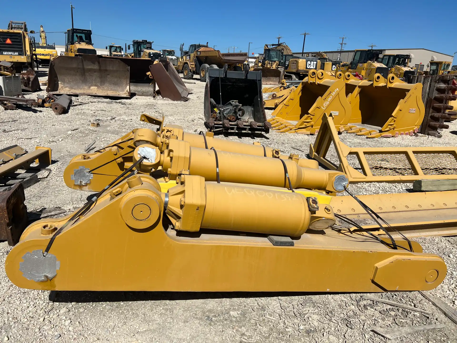 USED MS RIPPER W/ 2 SHANKS              MQ image 2