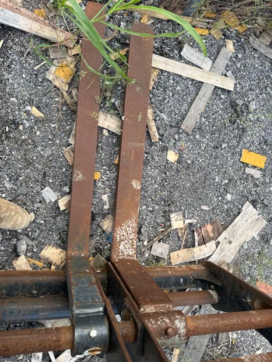 60" TELEHANDLER FORKS image 4