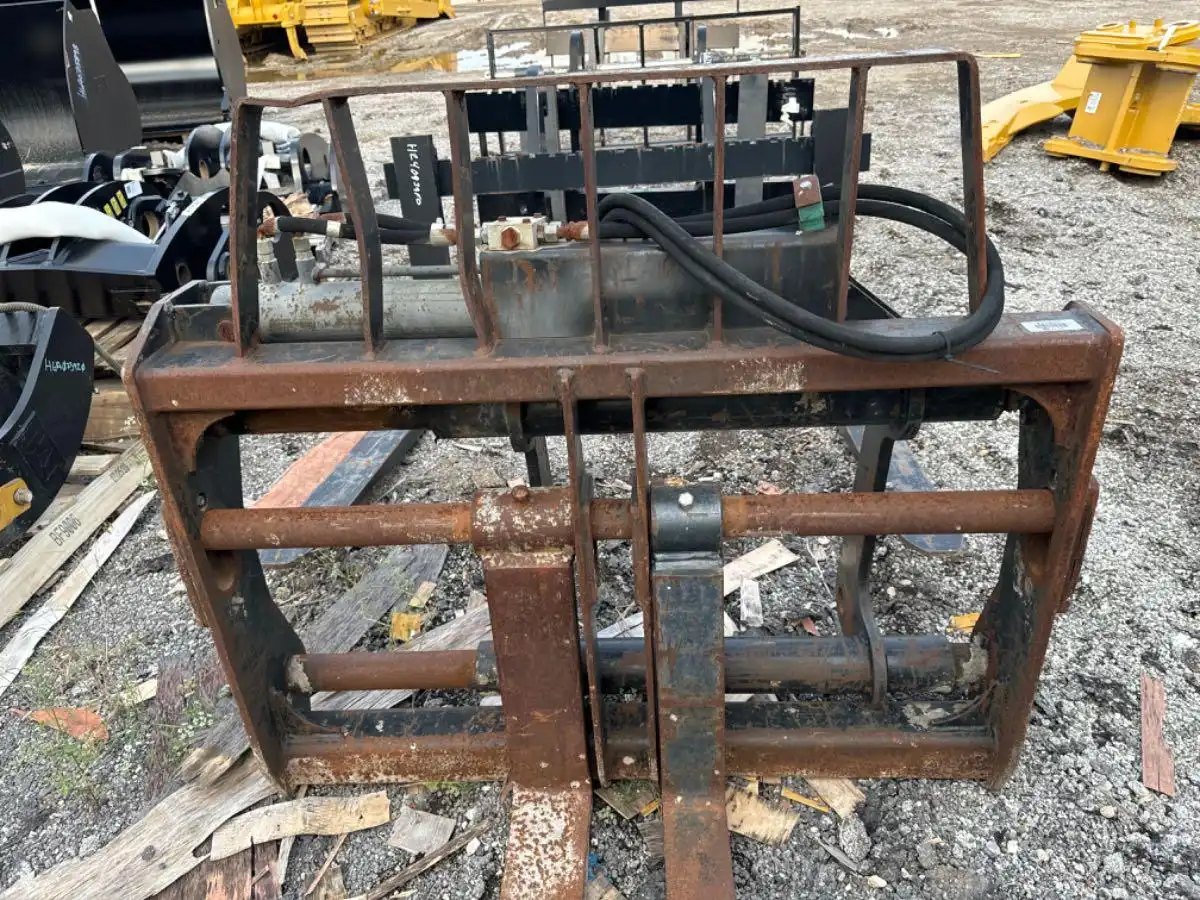 60" TELEHANDLER FORKS image 8