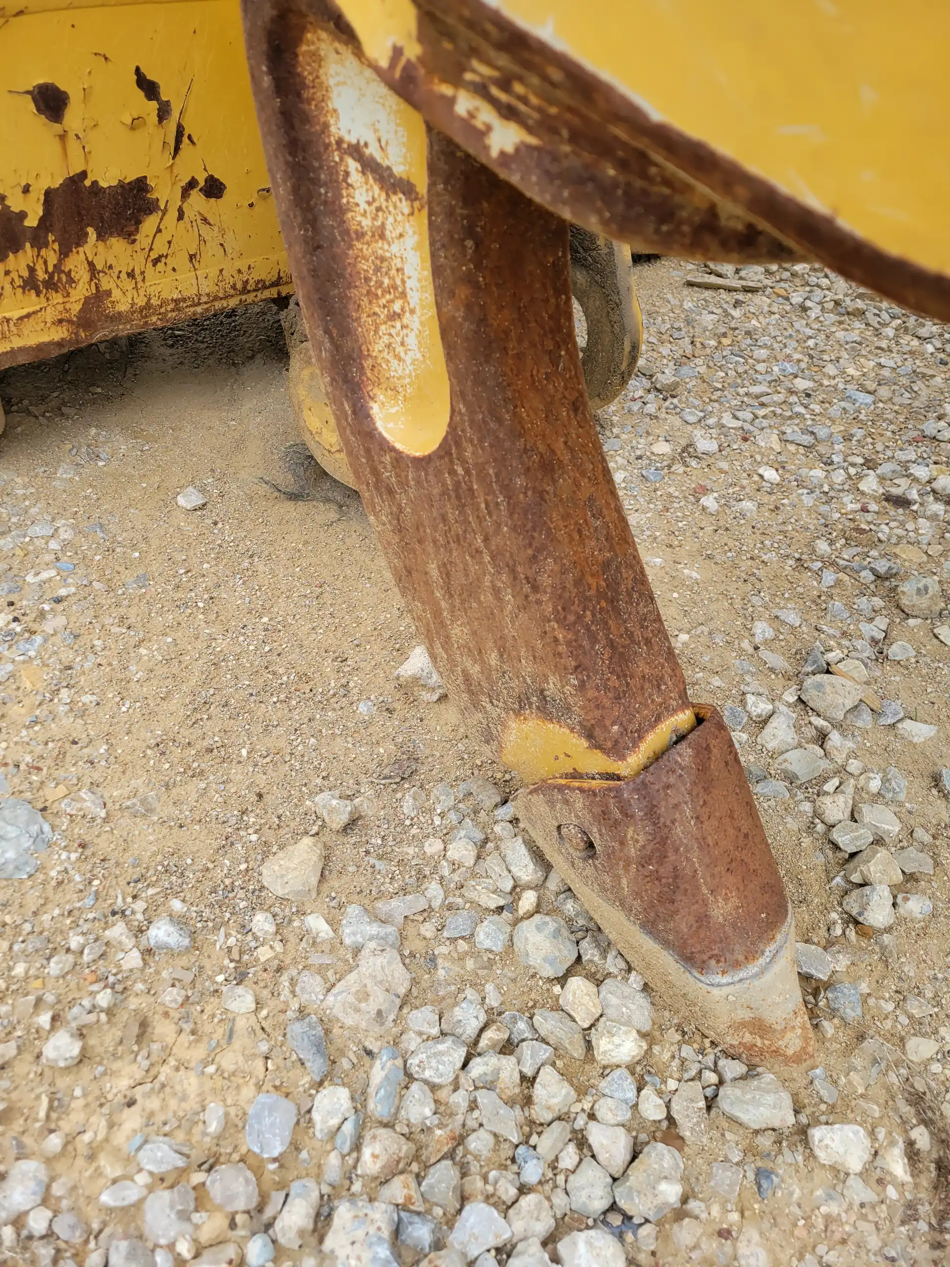 CAT D6 RIPPER BLH image 8