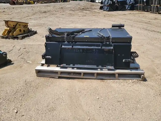 CAT BP118C PICK UP BROOM FOR SKID STEER   JBM image 2