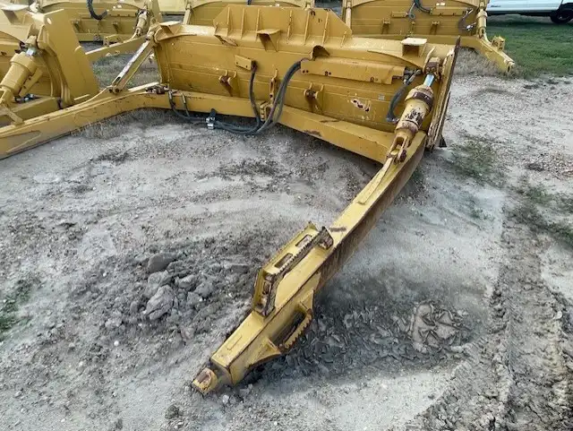 CAT S BLADE FOR D6 LGP MACHINE BLH image 10