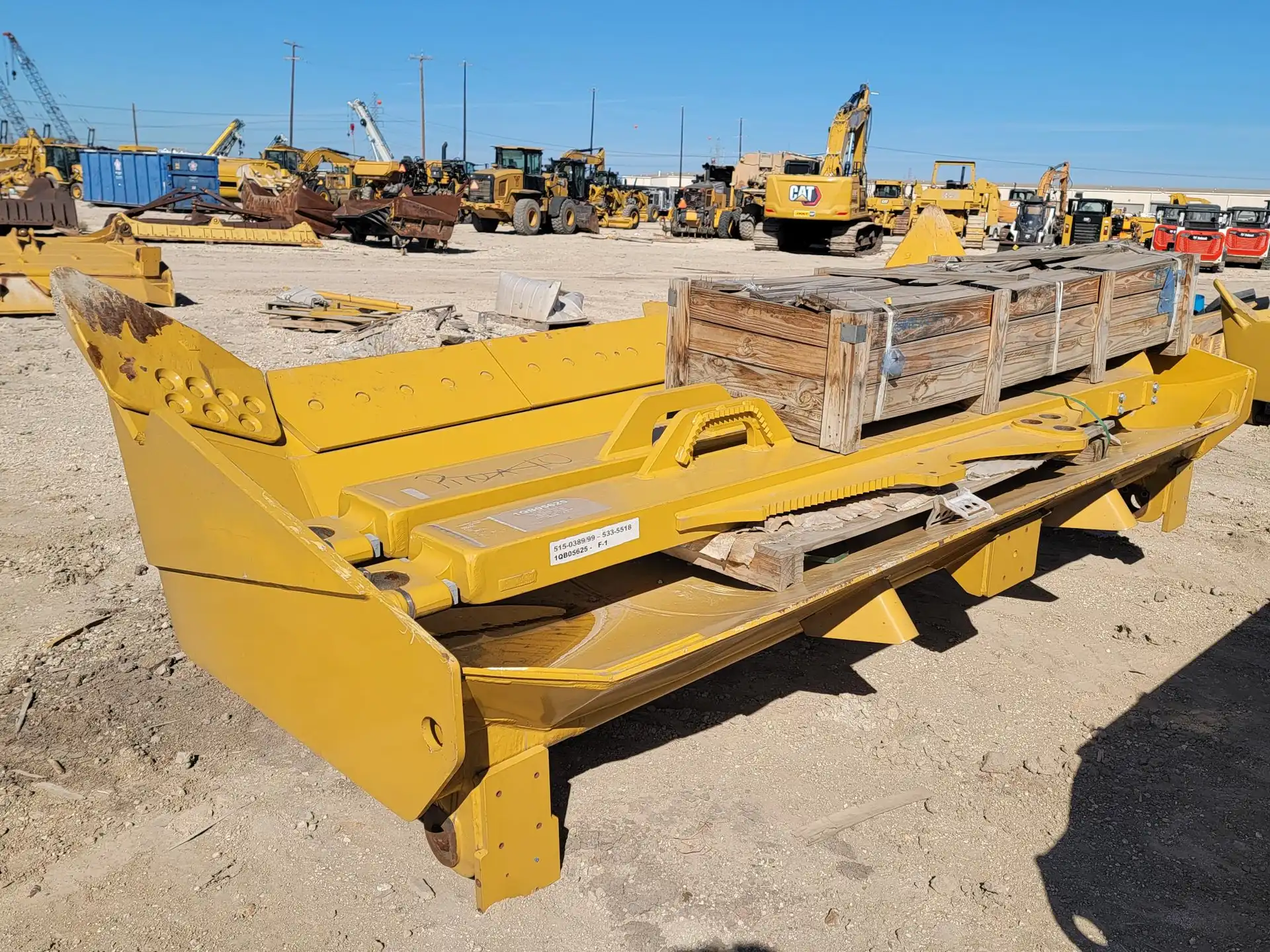 NEW COMPLETE D8T SU BLADE                  MQ image 2