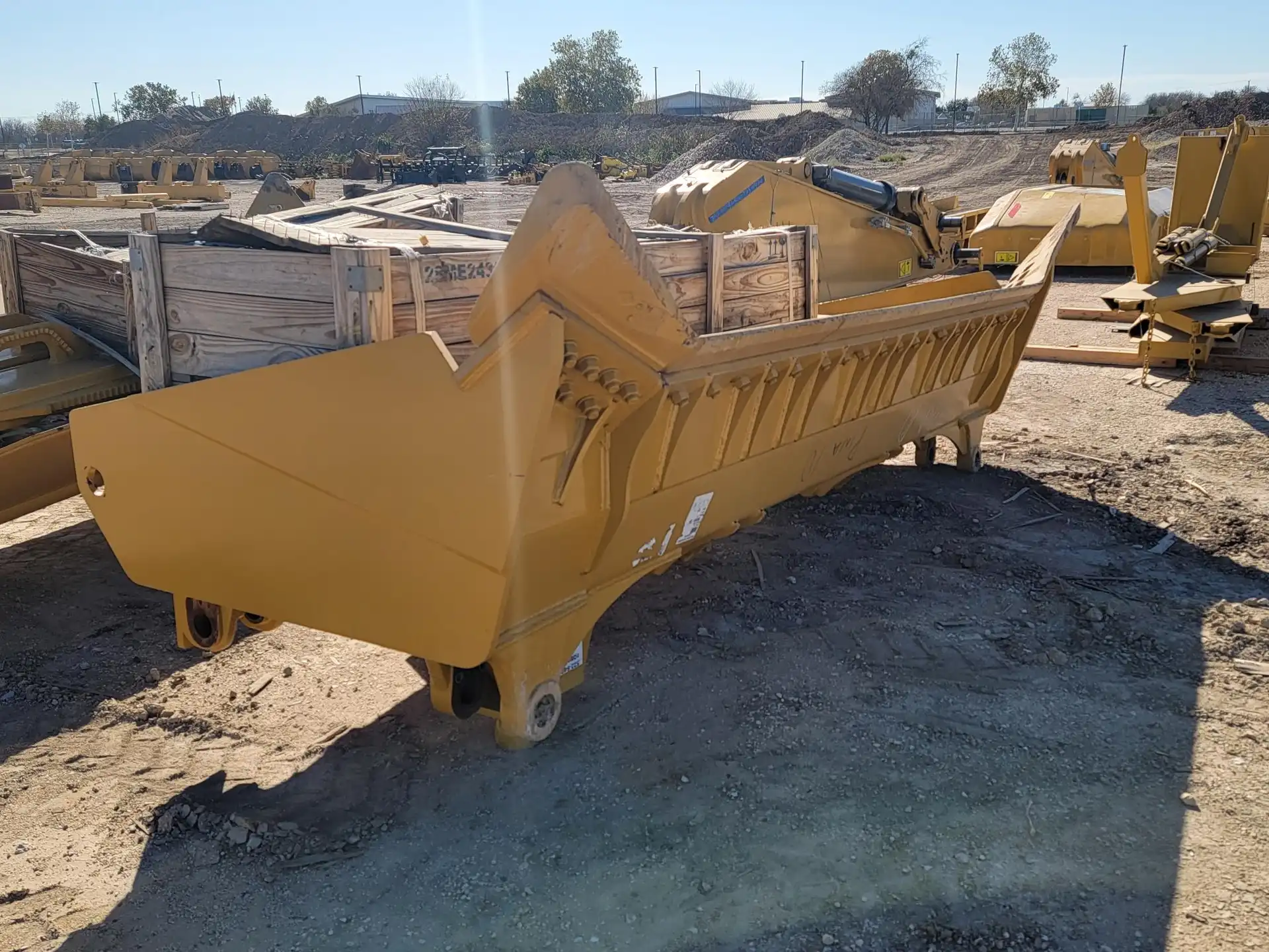 NEW COMPLETE D8T SU BLADE                  MQ image 3