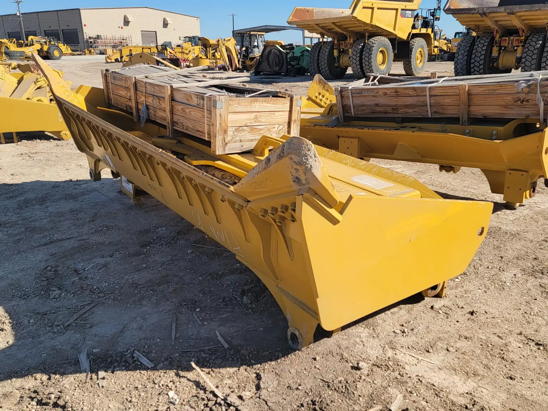 NEW COMPLETE D8T SU BLADE                  MQ image 4