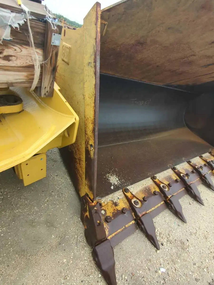 USED 980 TOOTH BUCKET                     MQ image 3