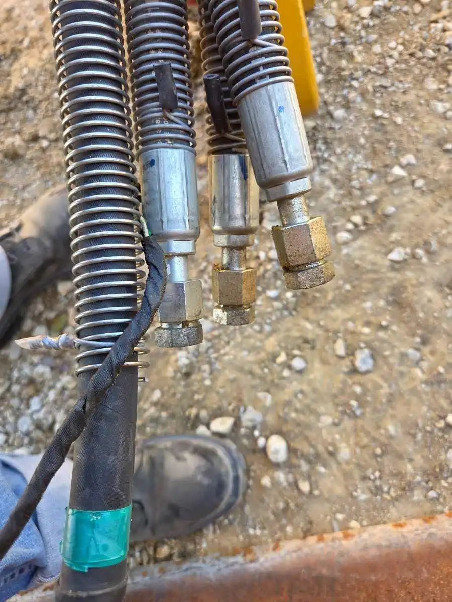 1 SET OF (3) STRAIGHT RIPPER SHANKS FOR D6 RIPPER      MQ image 2