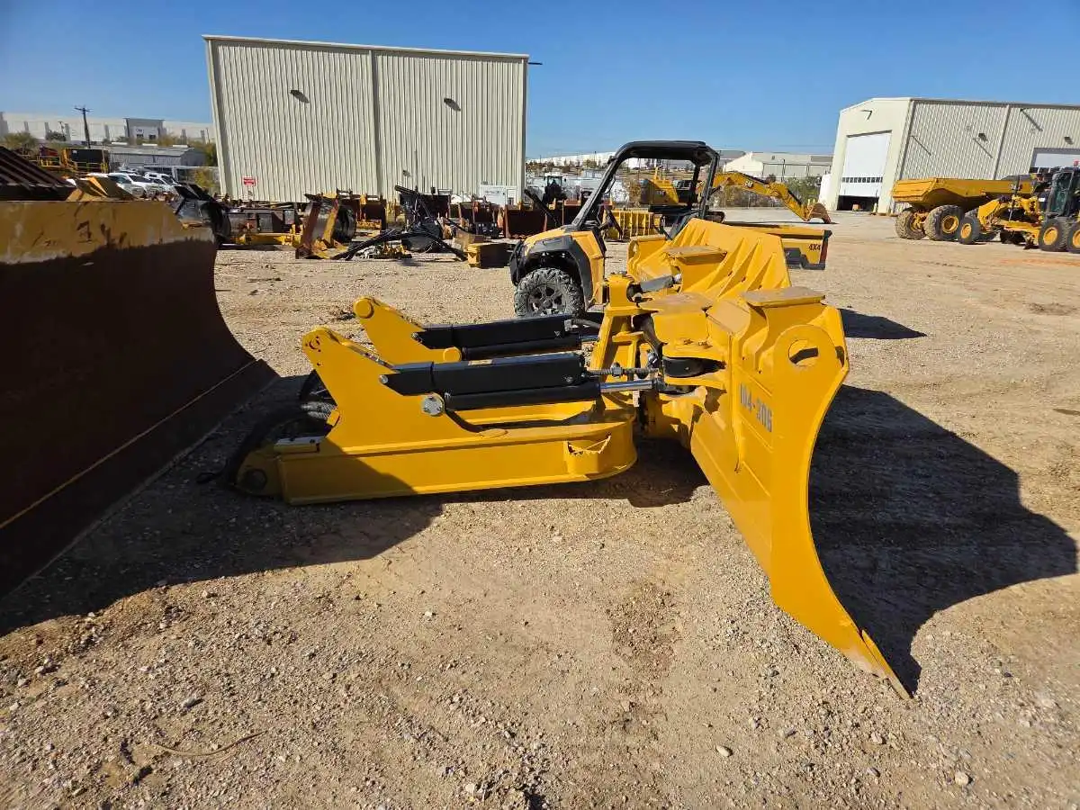 1 SET OF (3) STRAIGHT RIPPER SHANKS FOR D6 RIPPER      MQ image 5