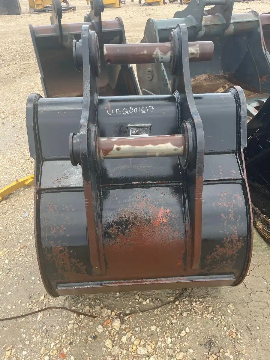 USED 39" STRICKLAND BUCKET                     MQ image 2