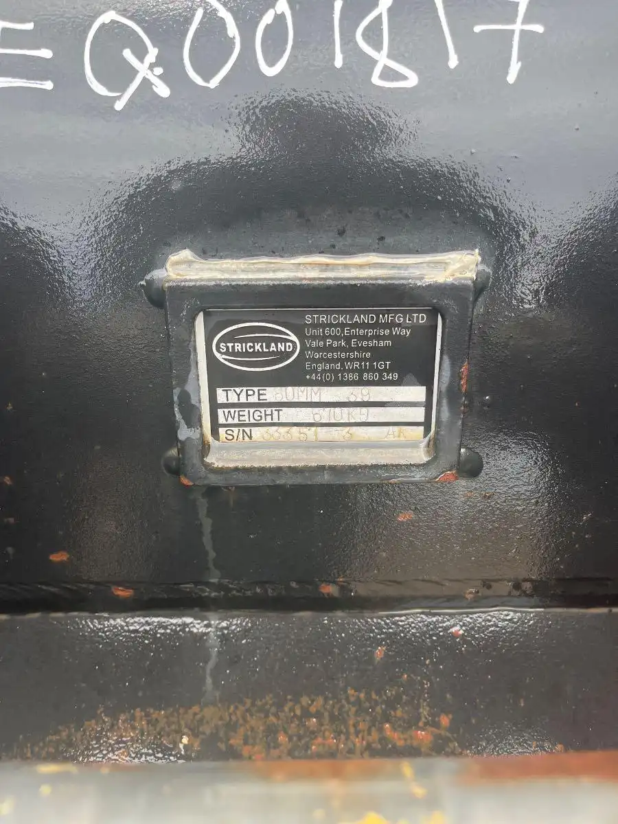 USED 39" STRICKLAND BUCKET                     MQ image 7