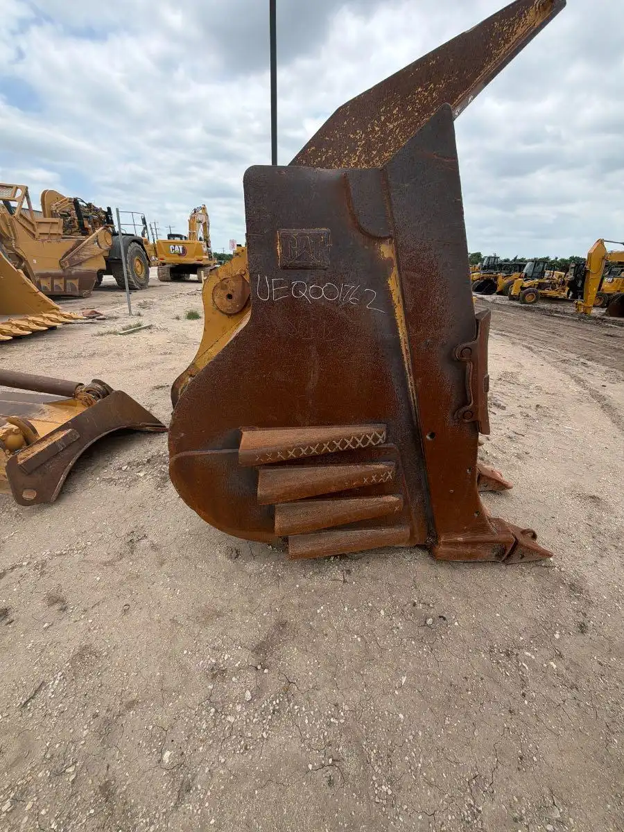 USED 992G BUCKET          16CYD               MQ image 2
