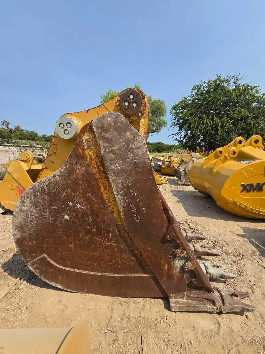 USED 54" ROCKLAND BUCKET FOR HB LINKAGE            MQ image 3