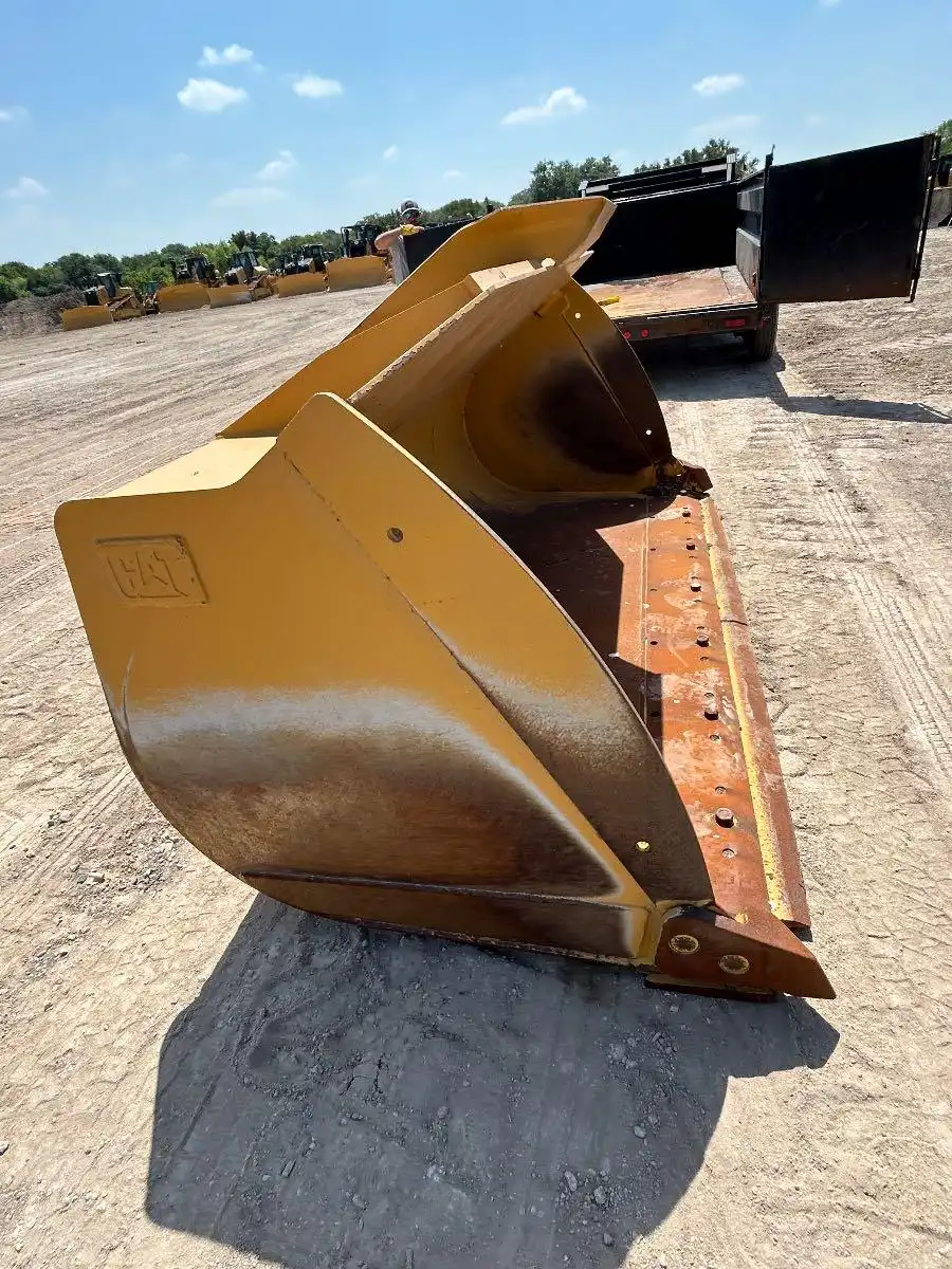 CAT 950GC  4.5 YARD PIN-ON BUCKET                MQ image 5
