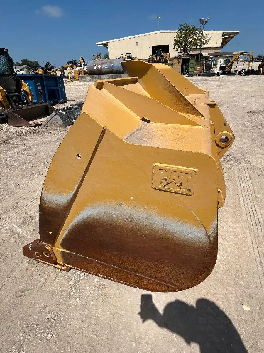 CAT 950GC  4.5 YARD PIN-ON BUCKET                MQ image 6
