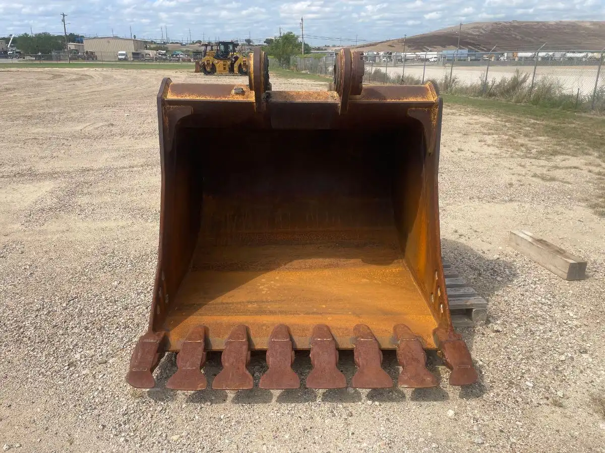USED GENERAL DUTY 69" DB BUCKET                    MQ image 2