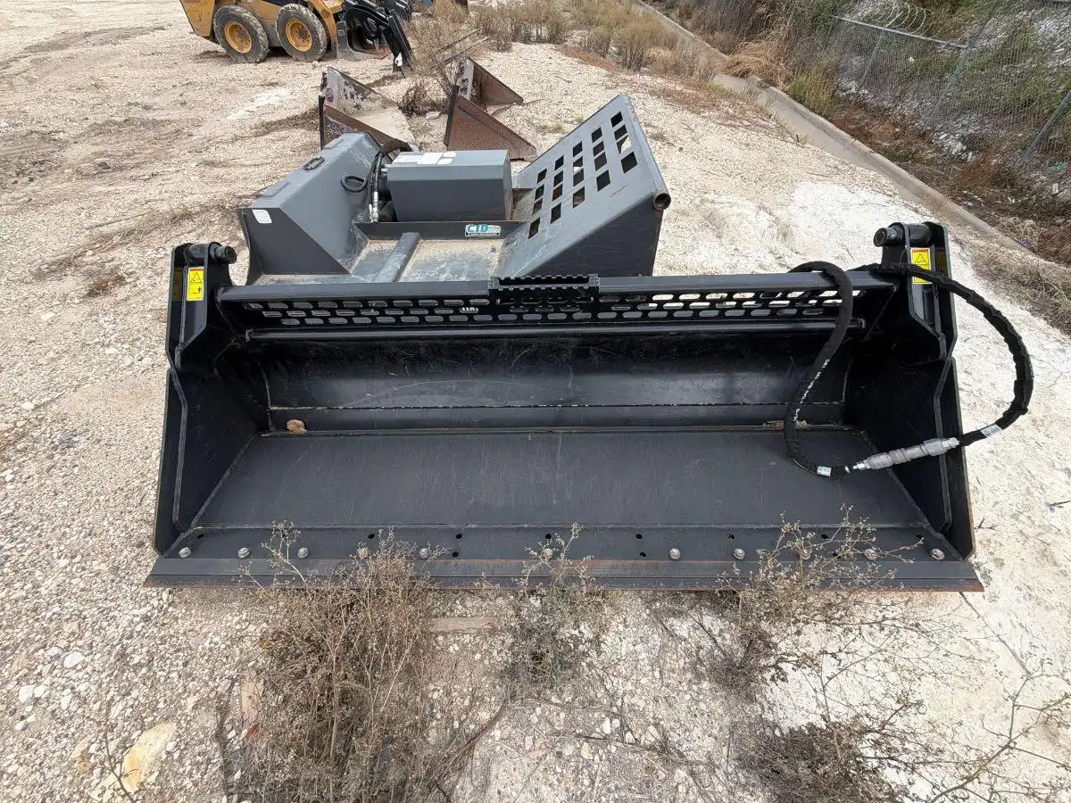 SSL 86" EDGE MP BUCKET              MQ image 4