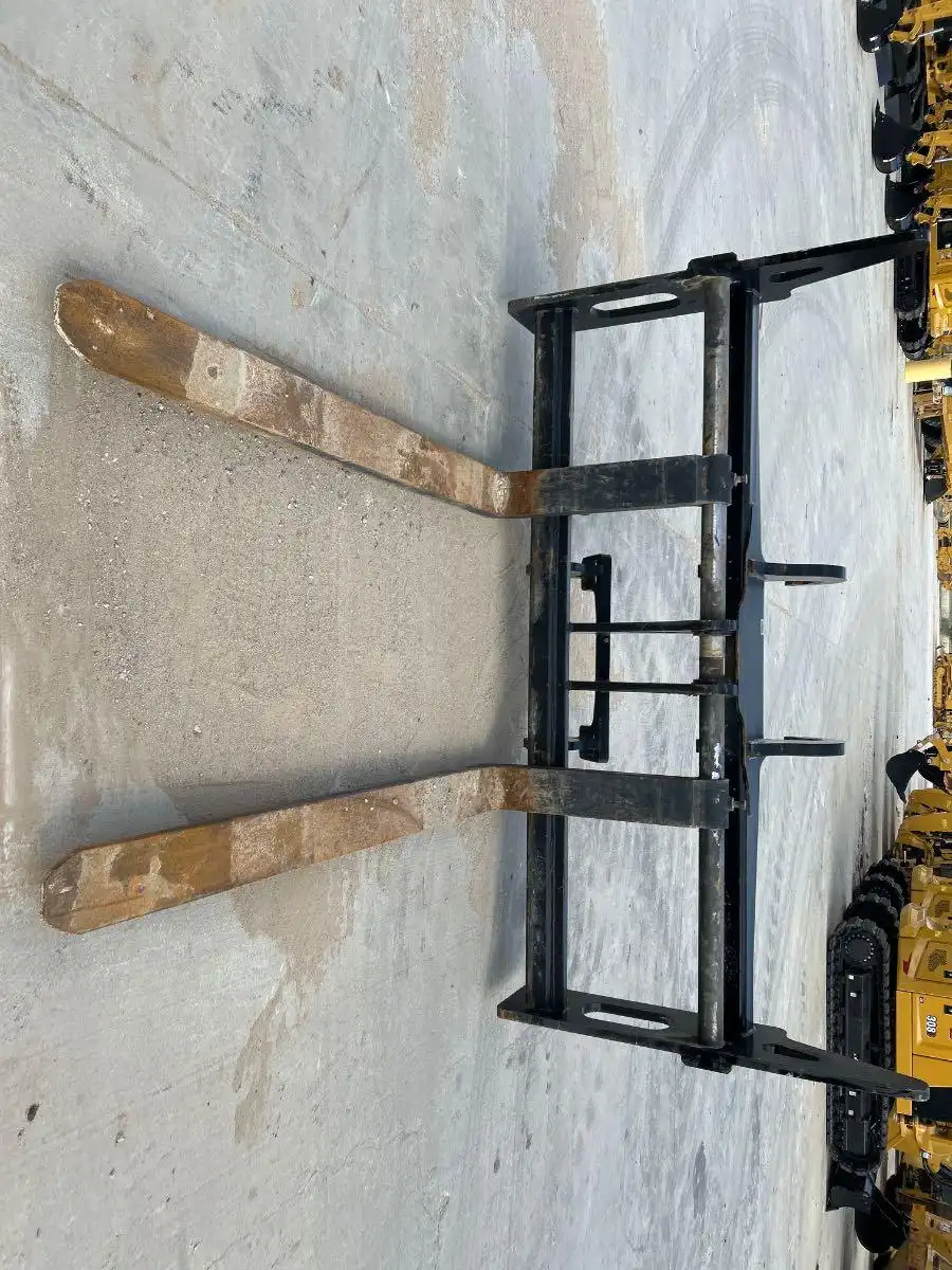 938 QC FORKS image 4