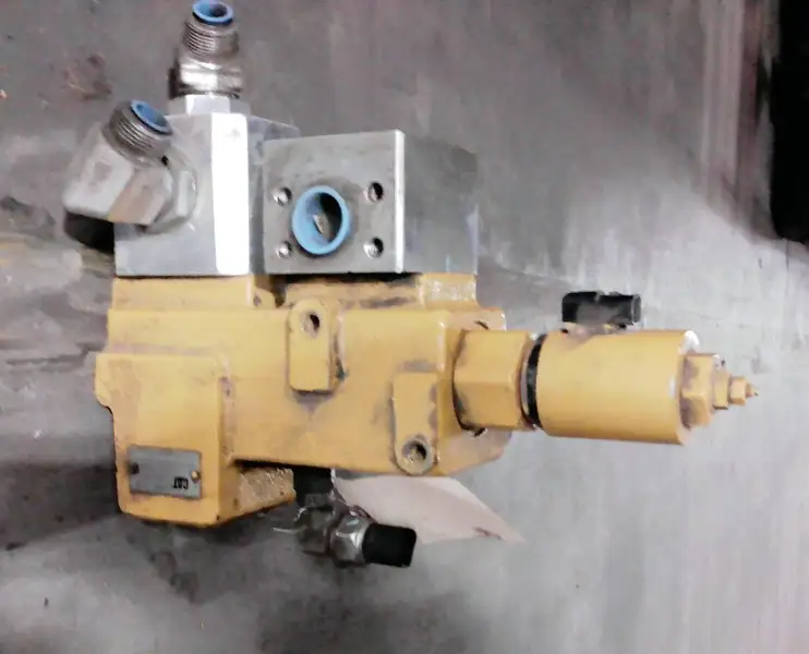 Solenoid And Relief Valve GP image