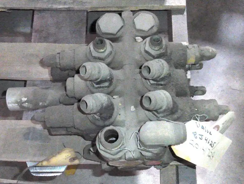 Bank Valve Group image